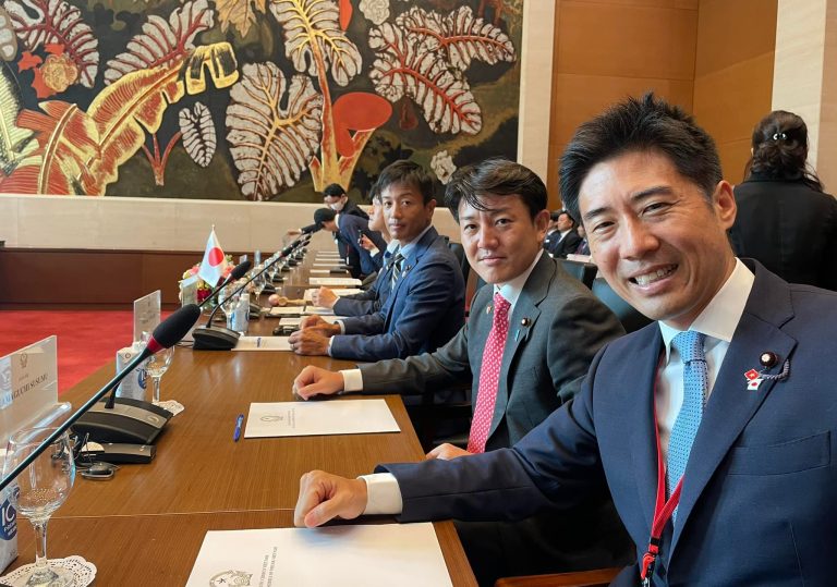 自民党青年局によるベトナム研修二日目。|衆議院議員 塩崎あきひさ公式